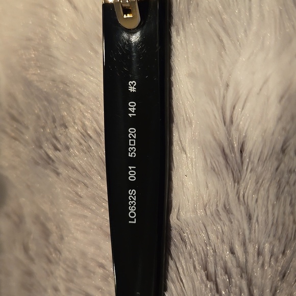 Longchamp Paris Black and Gold Sunglasses with Cat-Eye Style Brand New In Case - Picture 7 of 16